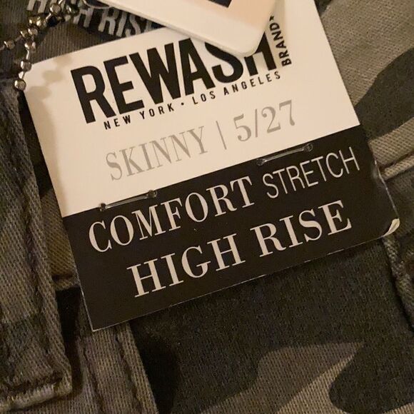 ReWash High Rise Utility Cargo Camouflaged… - Picture 8 of 11